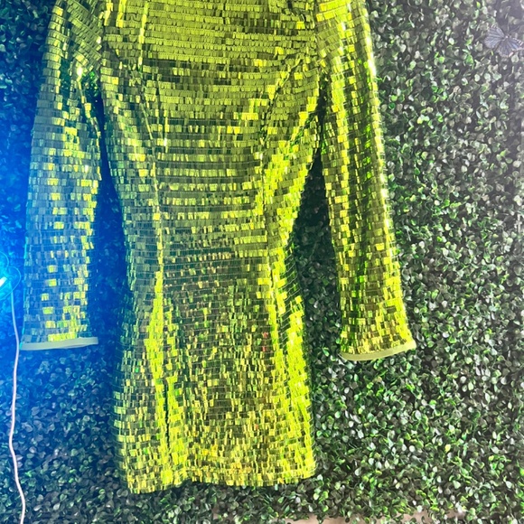 PETITE EMERALD GREEN SEQUIN SHOULDER PAD MICRO MINI DRESS Size 0 - Picture 2 of 8